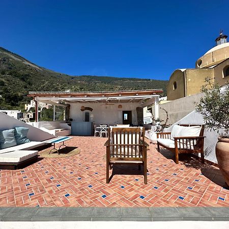 Bed and Breakfast Antica Dimora Санта-Марина-Салина Экстерьер фото